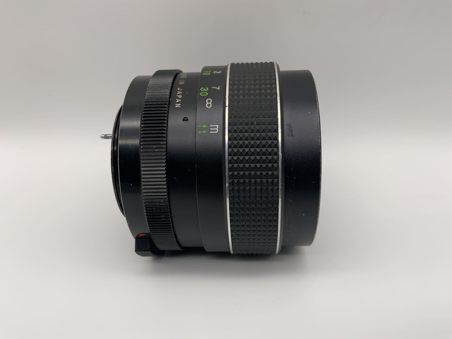 Revuenon 35mm 1:2.8 Objektiv  Spezial Kamera Camera Lens (M42)