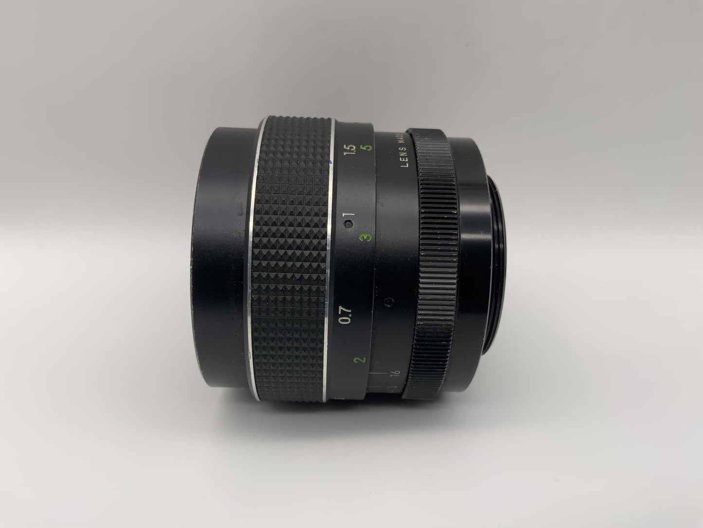 Revuenon 35mm 1:2.8 Objektiv  Spezial Kamera Camera Lens (M42)