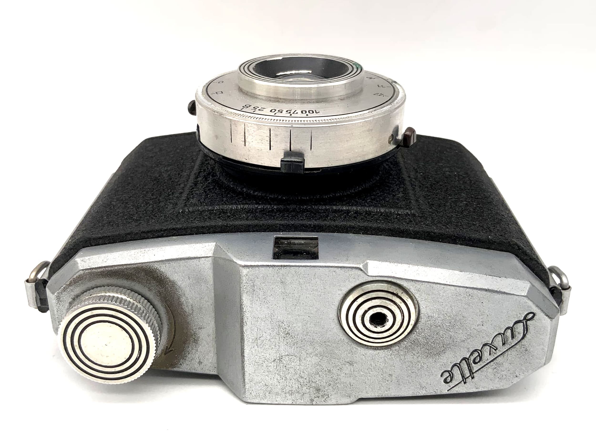 Luxette Cylux rangefinder camera with Cymat 1:7.7 compact camera analog camera