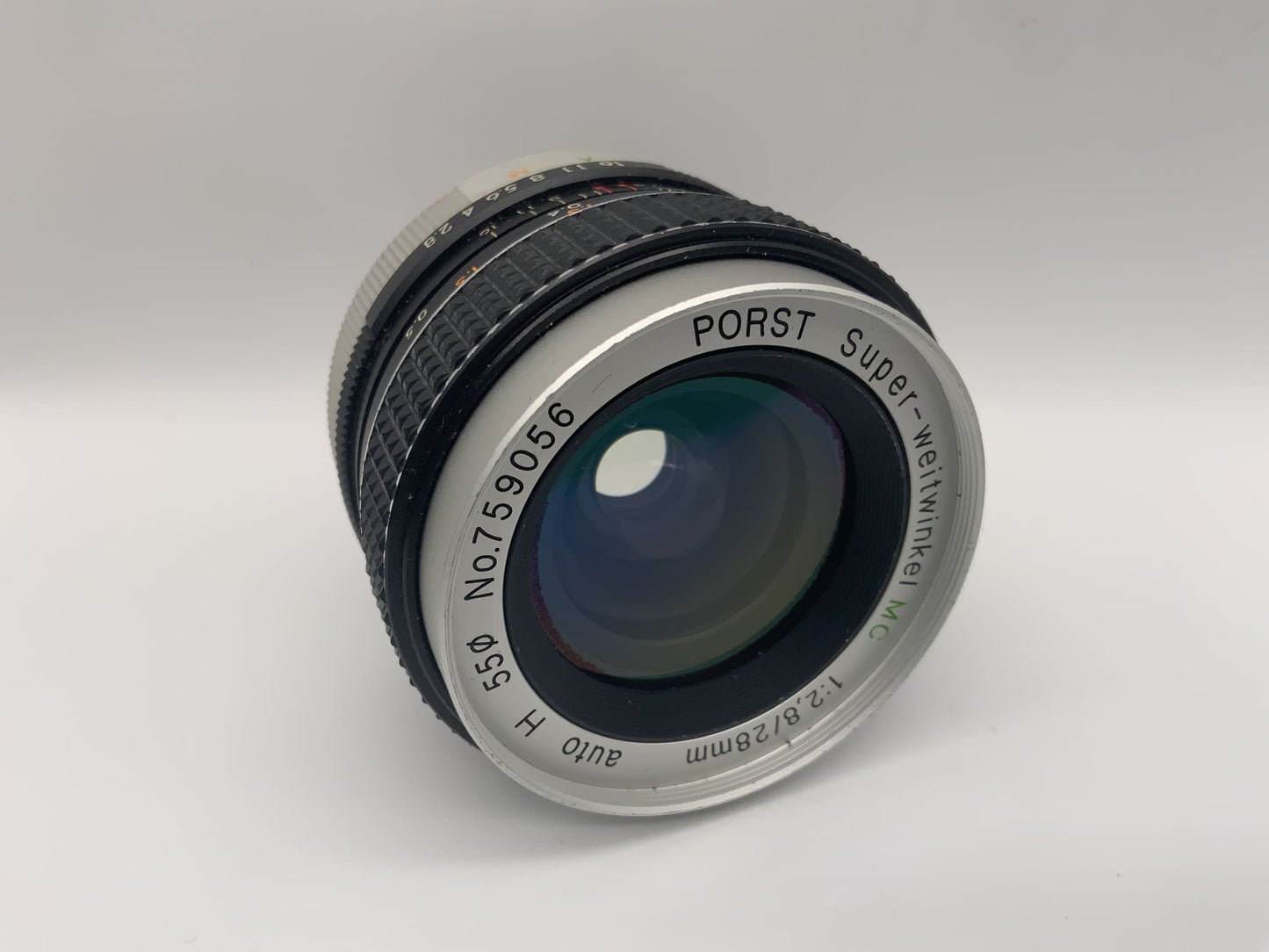 Porst 28mm 1:2.8 Objektiv  Super-weitwinkel MC ww auto H Lens (M42)