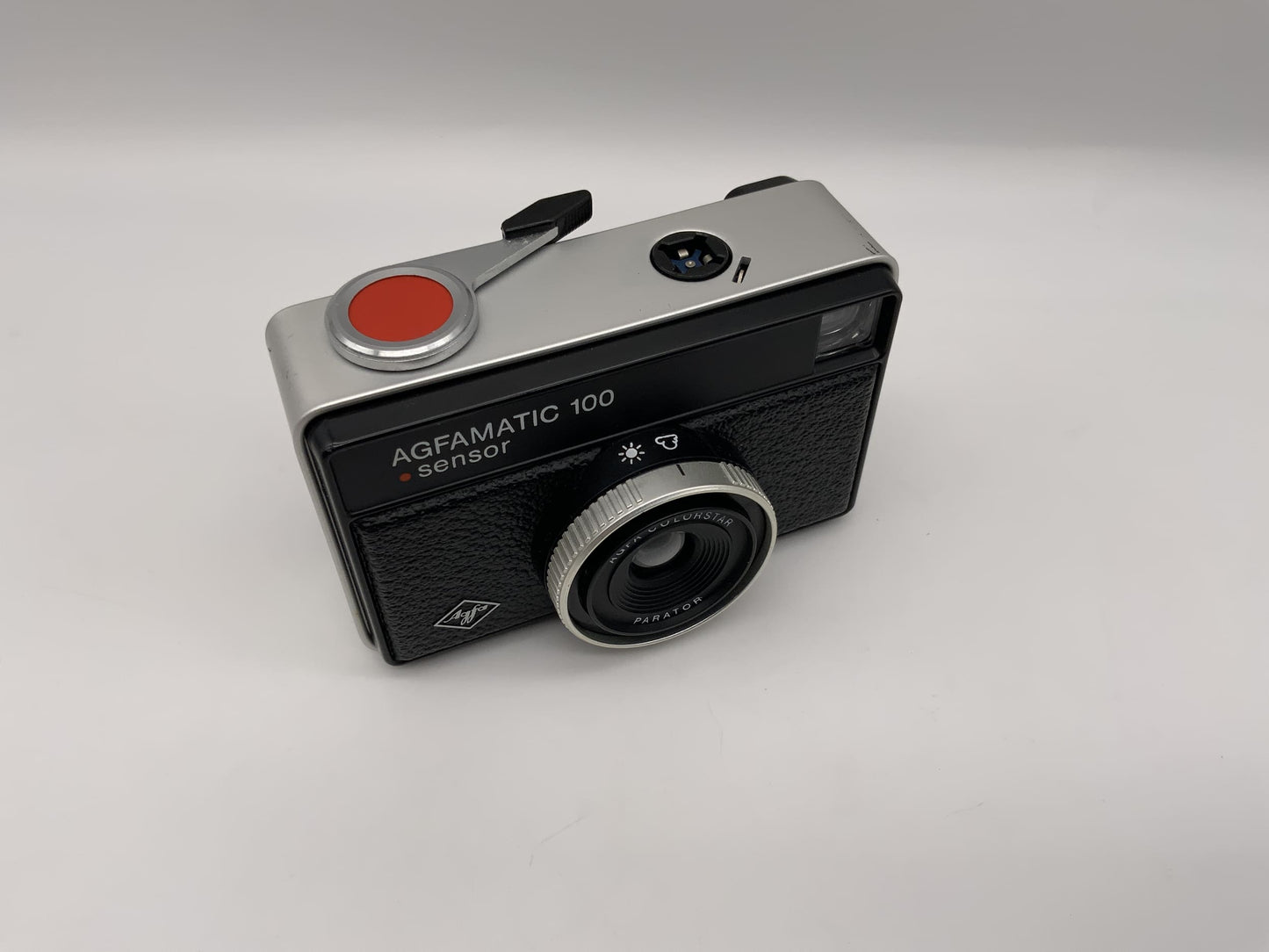 Agfa Agfamatic 100 Sucherkamera mit Colorstar Parator 35mm Kompaktkamera