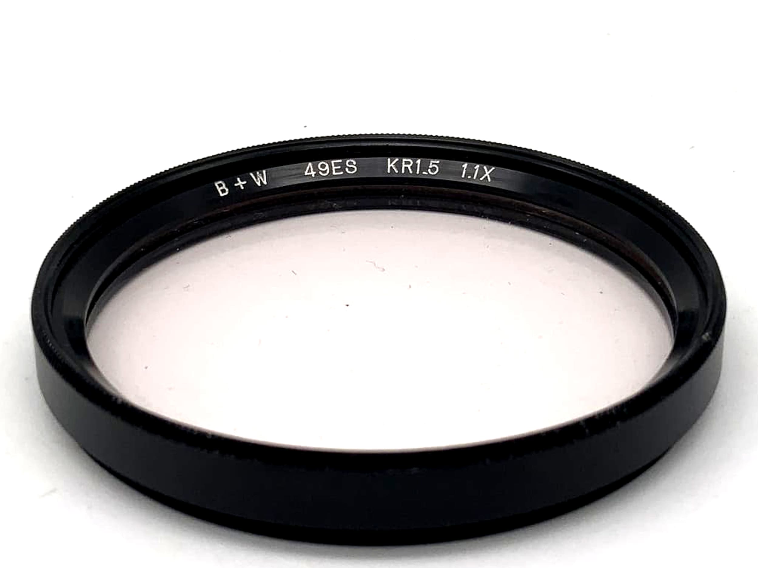 B+W Korrekturfilter KR 1,5 1,1x Filter 49mm Kreisförmig Filtergewinde M49