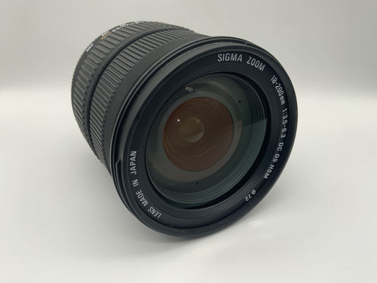 Sigma 18-200mm 1:3.5-6.3 Objektiv DC OS HSM Optical Stabilizer Zoom (Nikon AF-S)