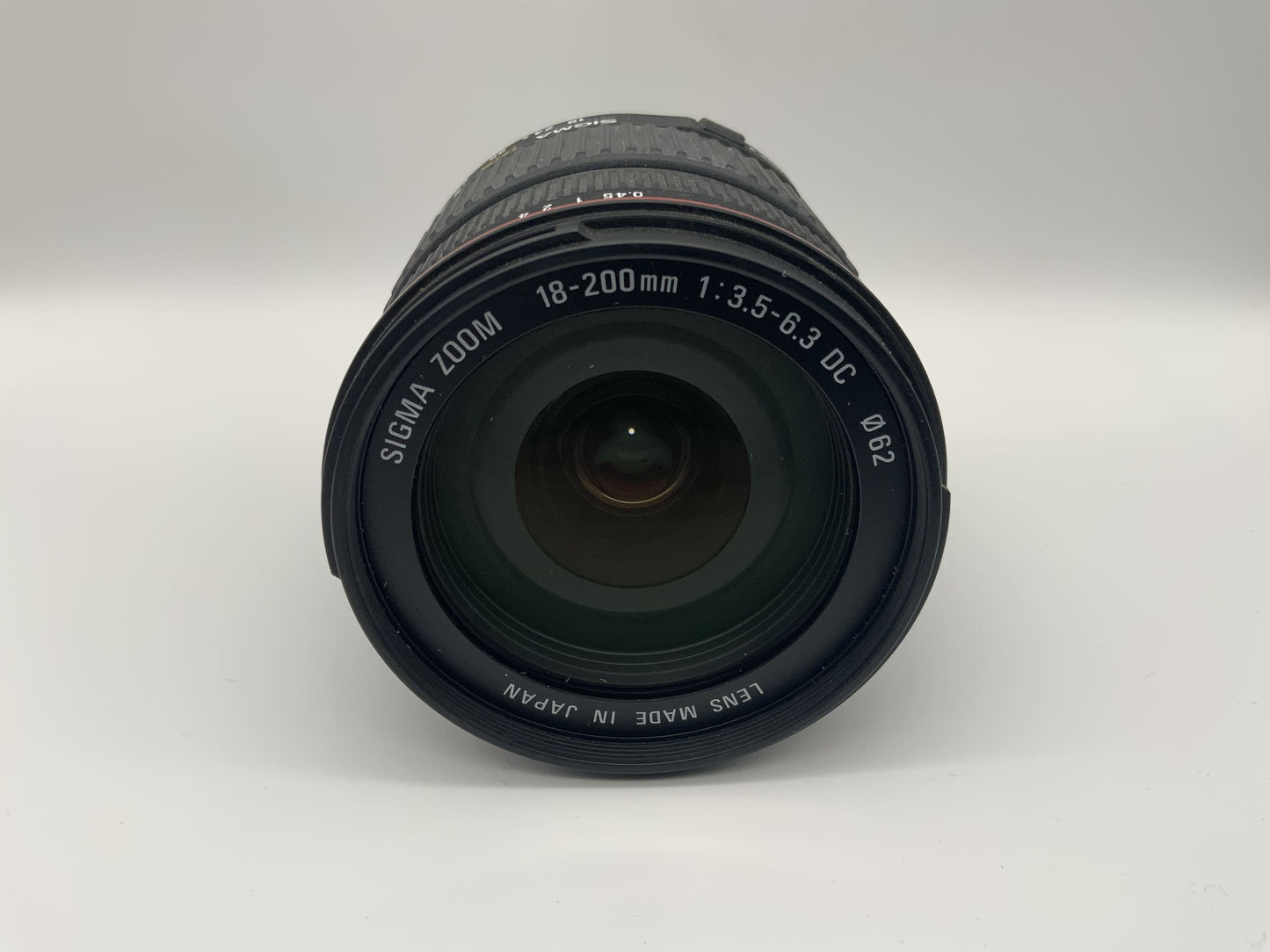 Sigma 18-200mm 1:3.5-6.3 D Objektiv  Sigma Zoom DC  Lens (Nikon AF)