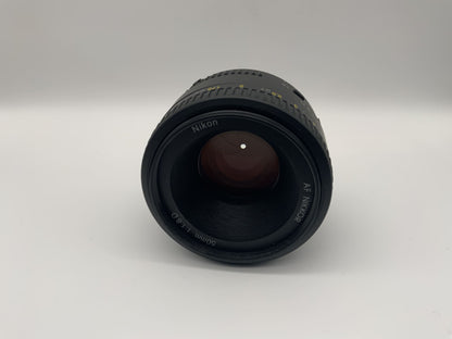 Nikon 50mm 1:1.8 D Objektiv  AF Nikkor Kamera Camera Lens (Nikon AF)