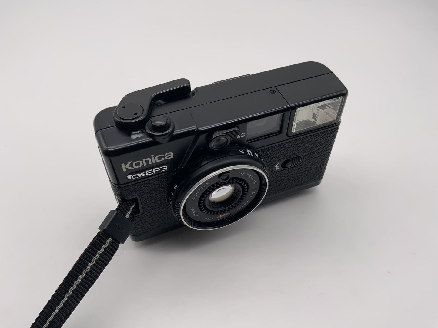 Konica C35 EF3 Sucherkamera mit Hexanon 35mm 1:2.8 35mm Kompaktkamera