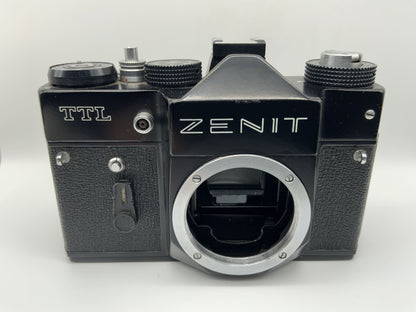 Zenit TTL 35mm Spiegelreflexkamera SLR analog Body Gehäuse (M42)