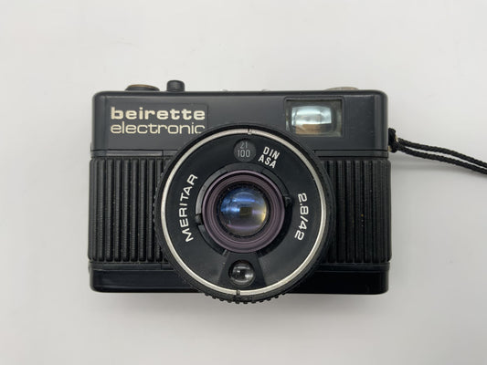 Beirette electronic Sucherkamera mit Meritar 42mm 1:2.8 35mm Kompaktkamera