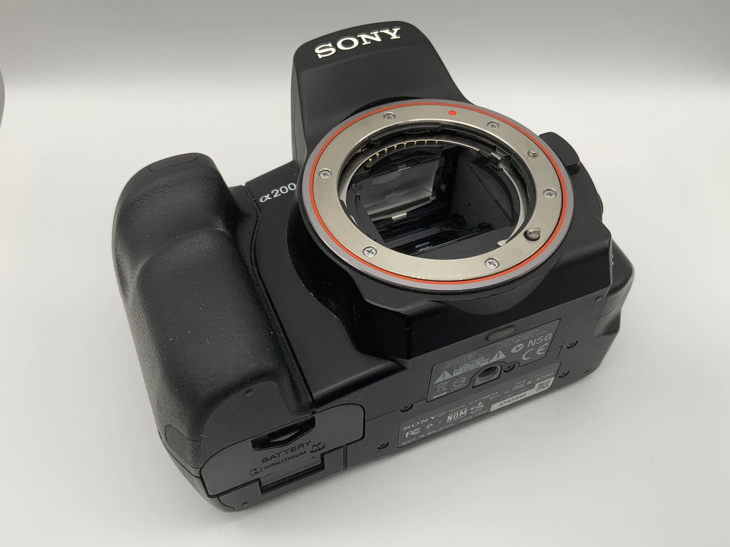 Sony a 200 Spiegelreflexkamera DSLR alpha digital 10.2 Mega Pixels Body Gehäuse