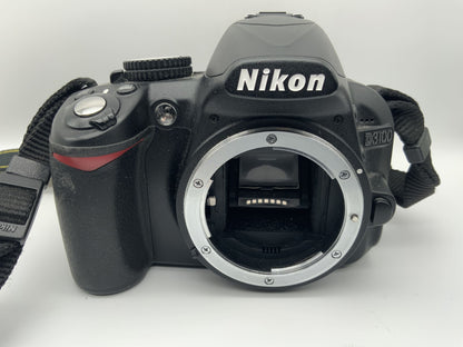 Nikon D3100 Spiegelreflexkamera DSLR digital Body Gehäuse (Nikon AF)