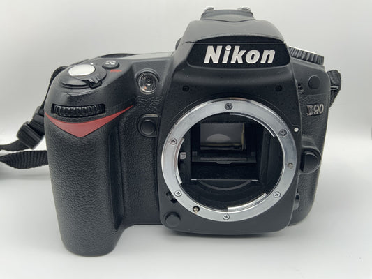 Nikon D90 Spiegelreflexkamera DSLR digital Body Gehäuse (Nikon AF)