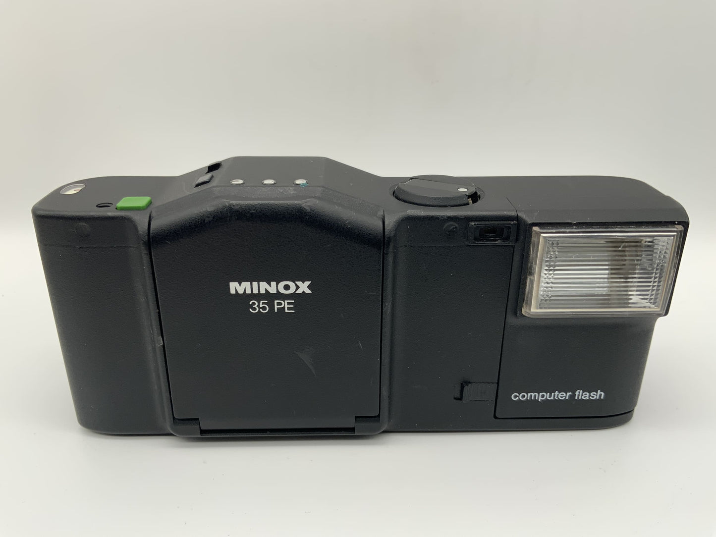 Minox 35 PE Sucherkamera mit Color-Minotar 1:2.8/35mm & computer flash Blitz