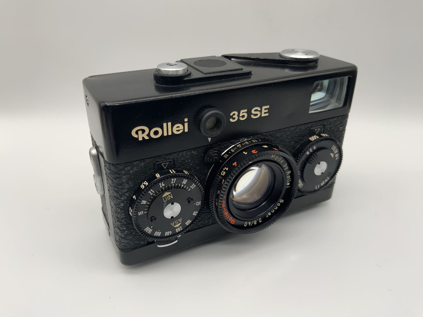 Rollei 35 SE Sucherkamera mit Rollei-HFT Sonnar 2,8/40 schwarz !Text lesen!