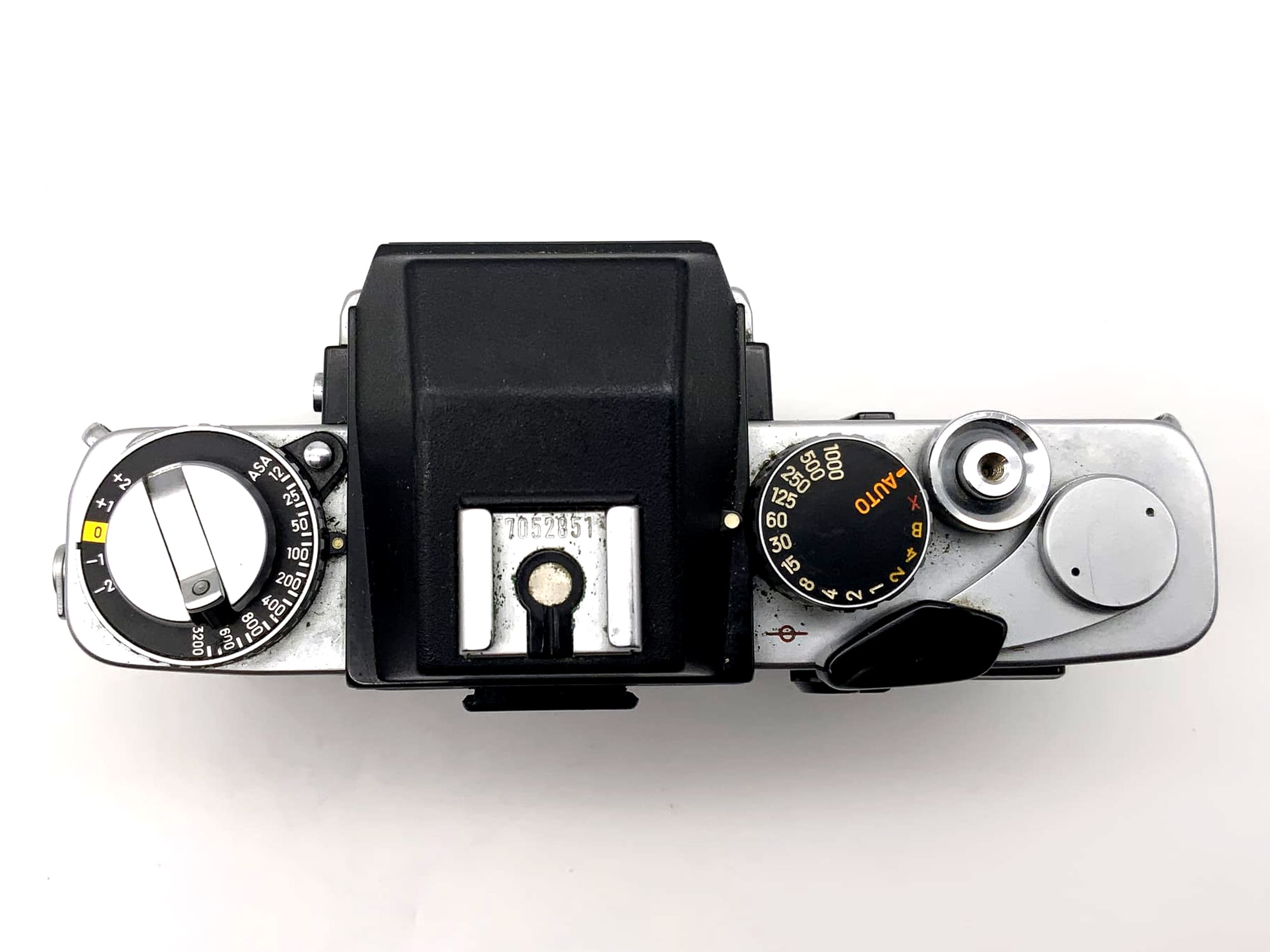 Boîtier d'appareil photo reflex 35 mm Minolta XE-5