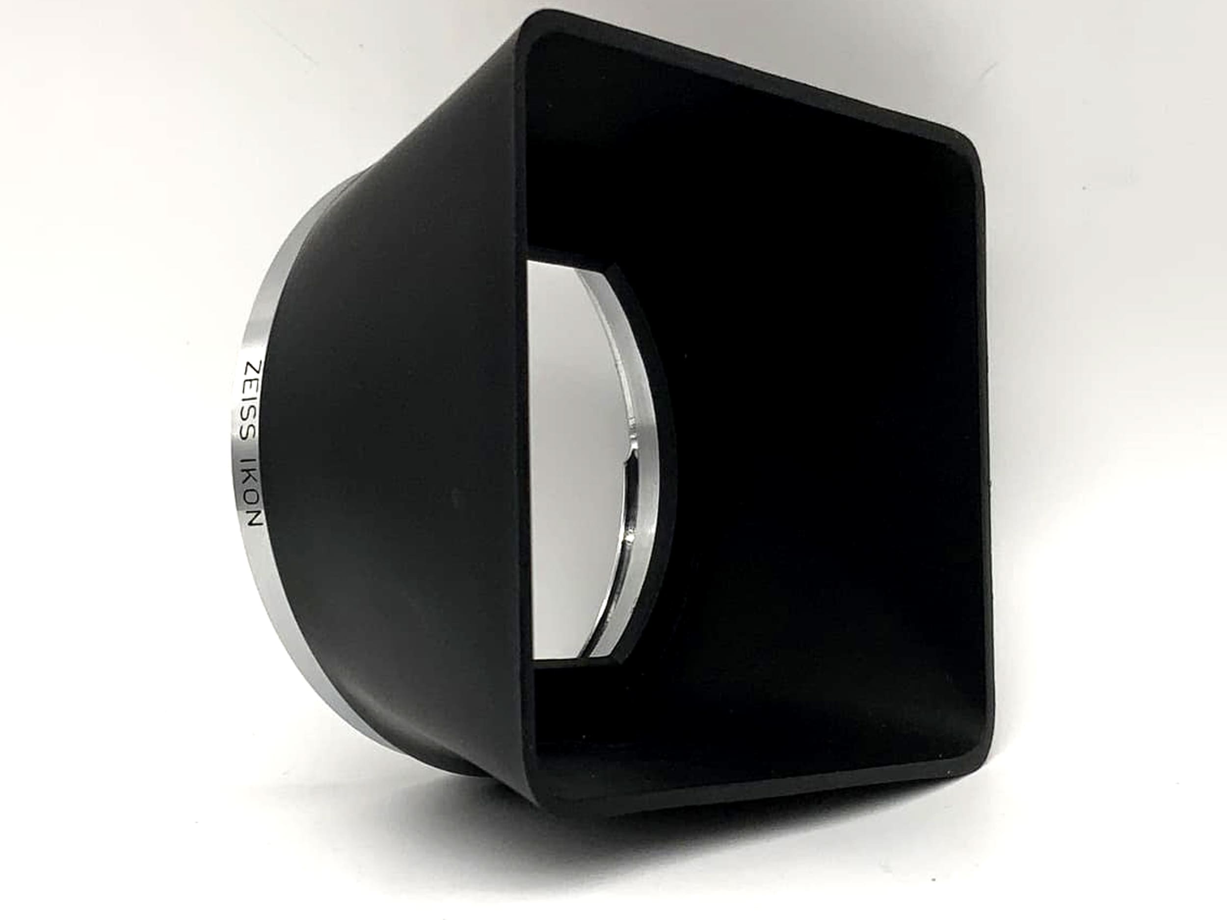 Zeiss Ikon B56 Gegenlichtblende f 50-135mm metall + Tasche lenshood Sonnenblende