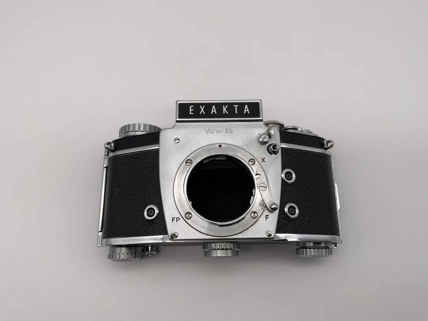 Exakta Varex II b Spiegelreflexkamera SLR 2b mit Lichtschacht Ihagee 35mm Body