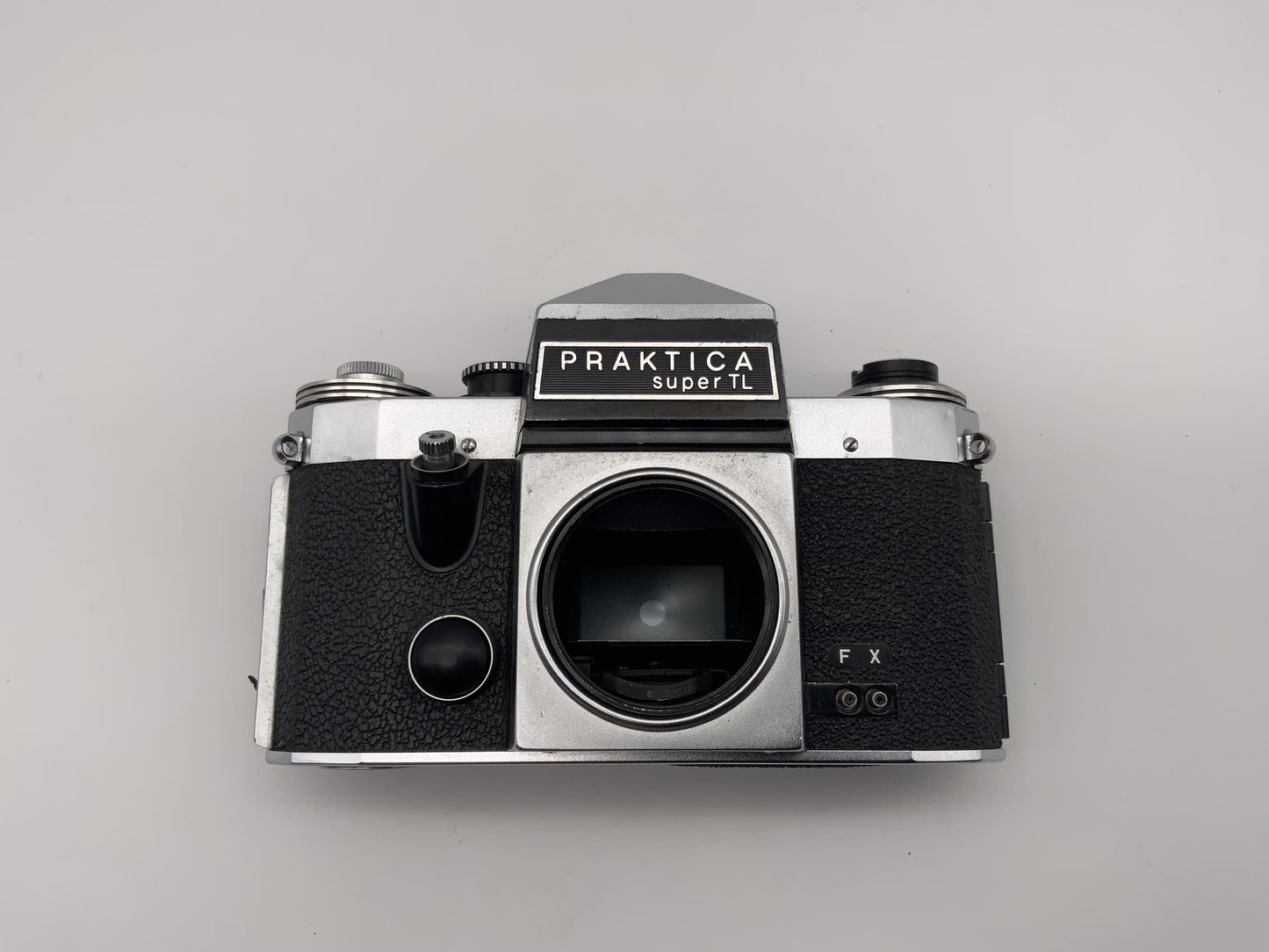 Praktica Super TL Spiegelreflexkamera SLR mit Sucher Pentacon 35mm Body Gehäuse