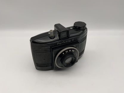 VEB Perfekta II Rollfilmkamera mit Achromat 1:7.7/80 Rheinmetall