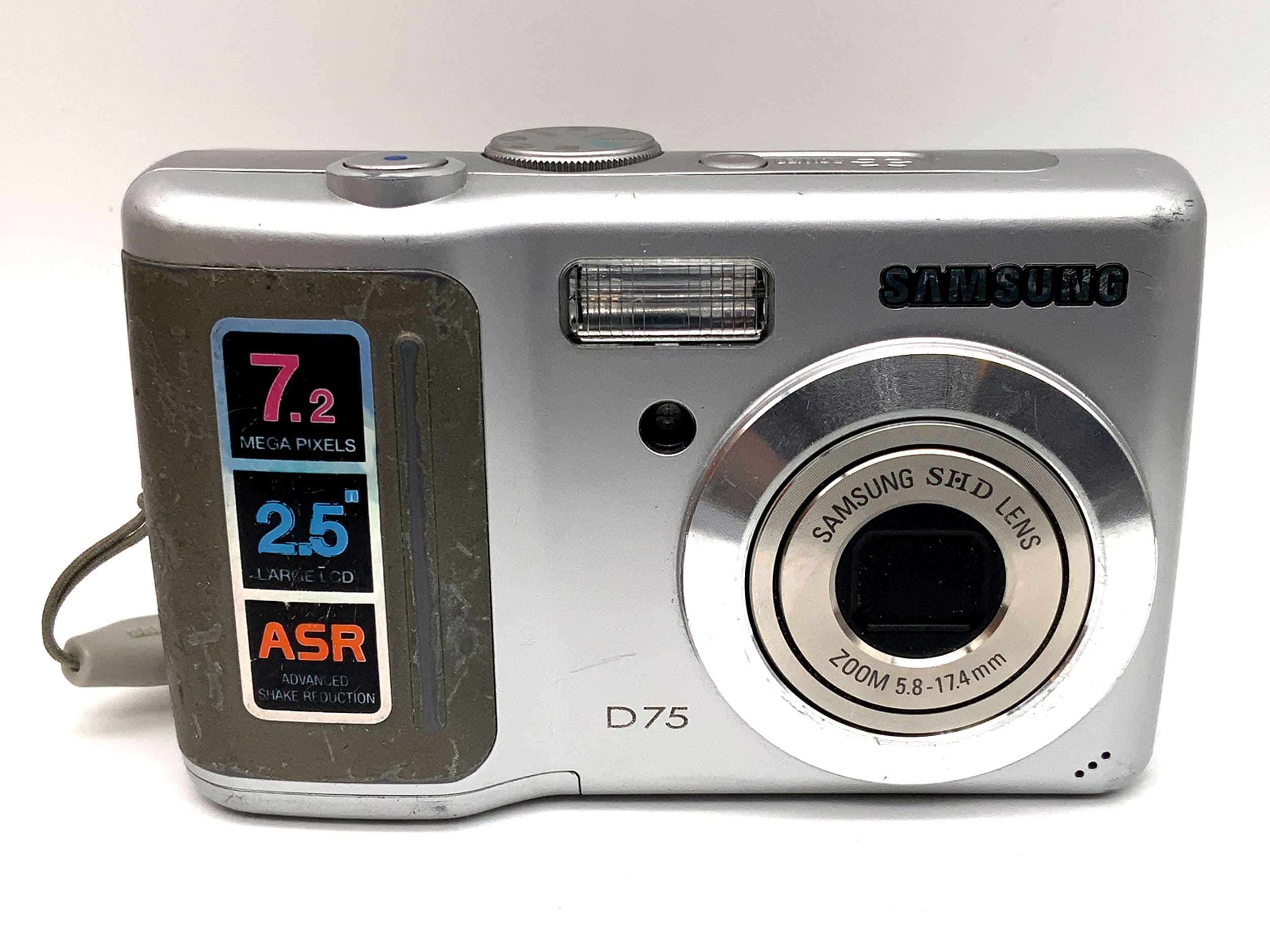 Samsung D75 digital compact camera SHD Lens 5.8-17.4mm 7.2 MP !DISPLAY ERROR!