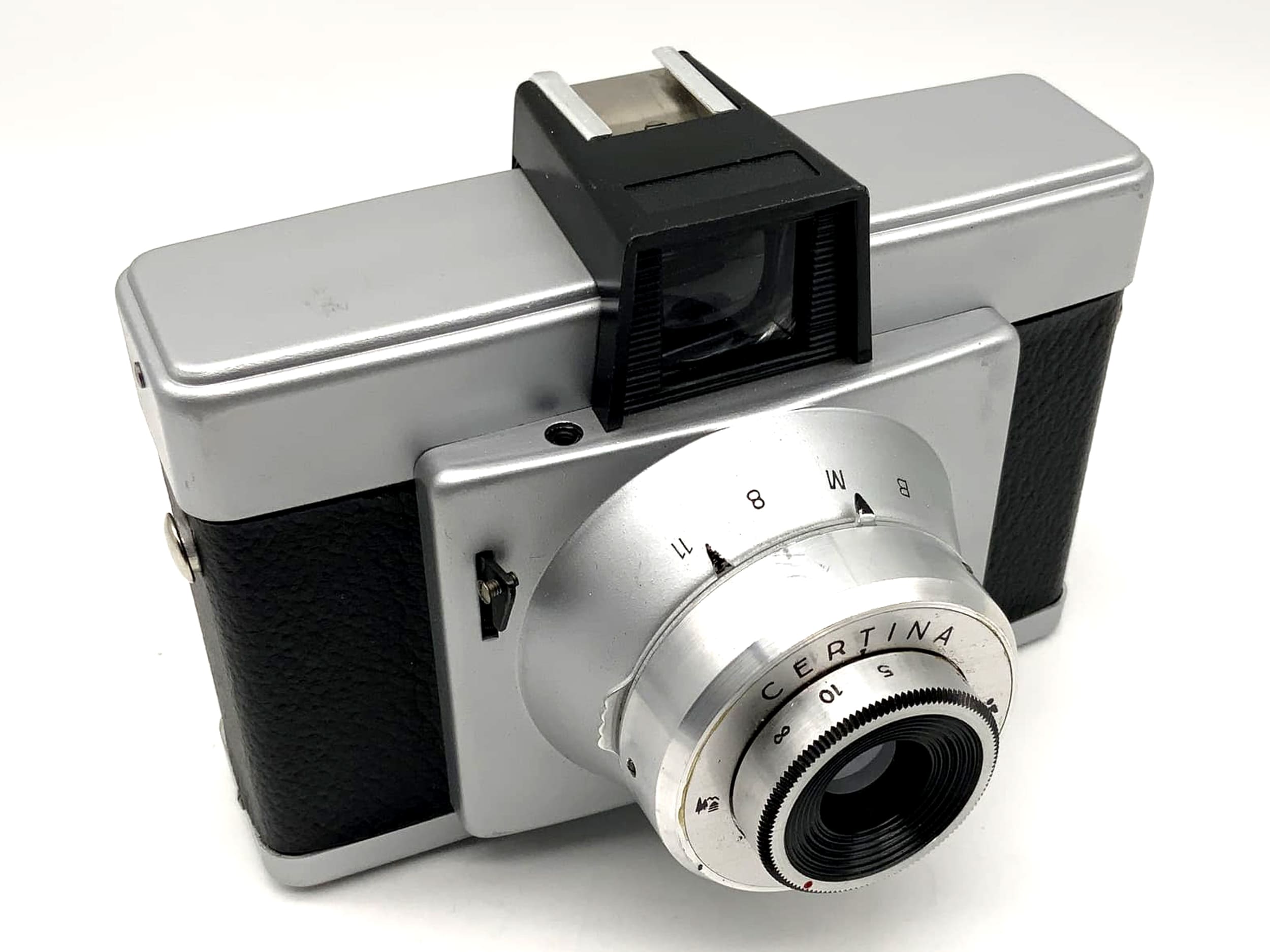 Appareil photo à pellicule en rouleau Certo Certina Appareil photo à pellicule en rouleau Appareil photo analogique