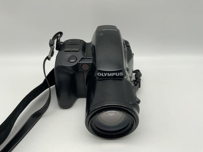 Olympus IS-1000 Bridge-Kamera mit Zoom Lens ED 35-135mm 1:4.5-5.6