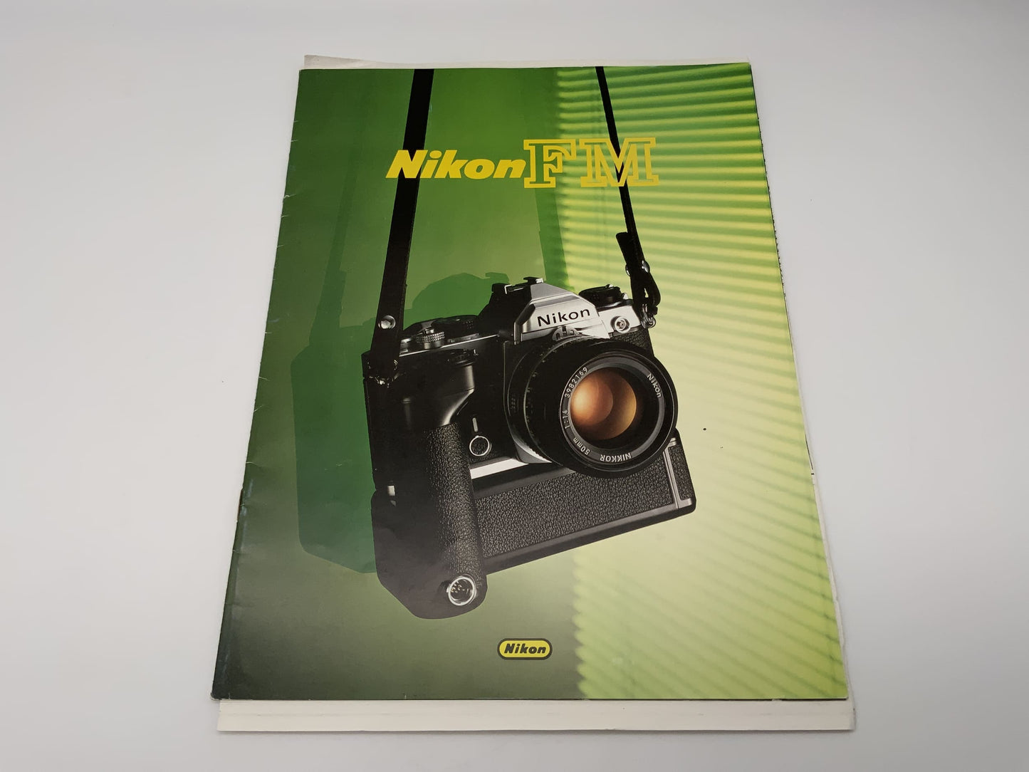 Nikon FM  Produktinformation Broschüre Deutsch Magazin Zeitschrift