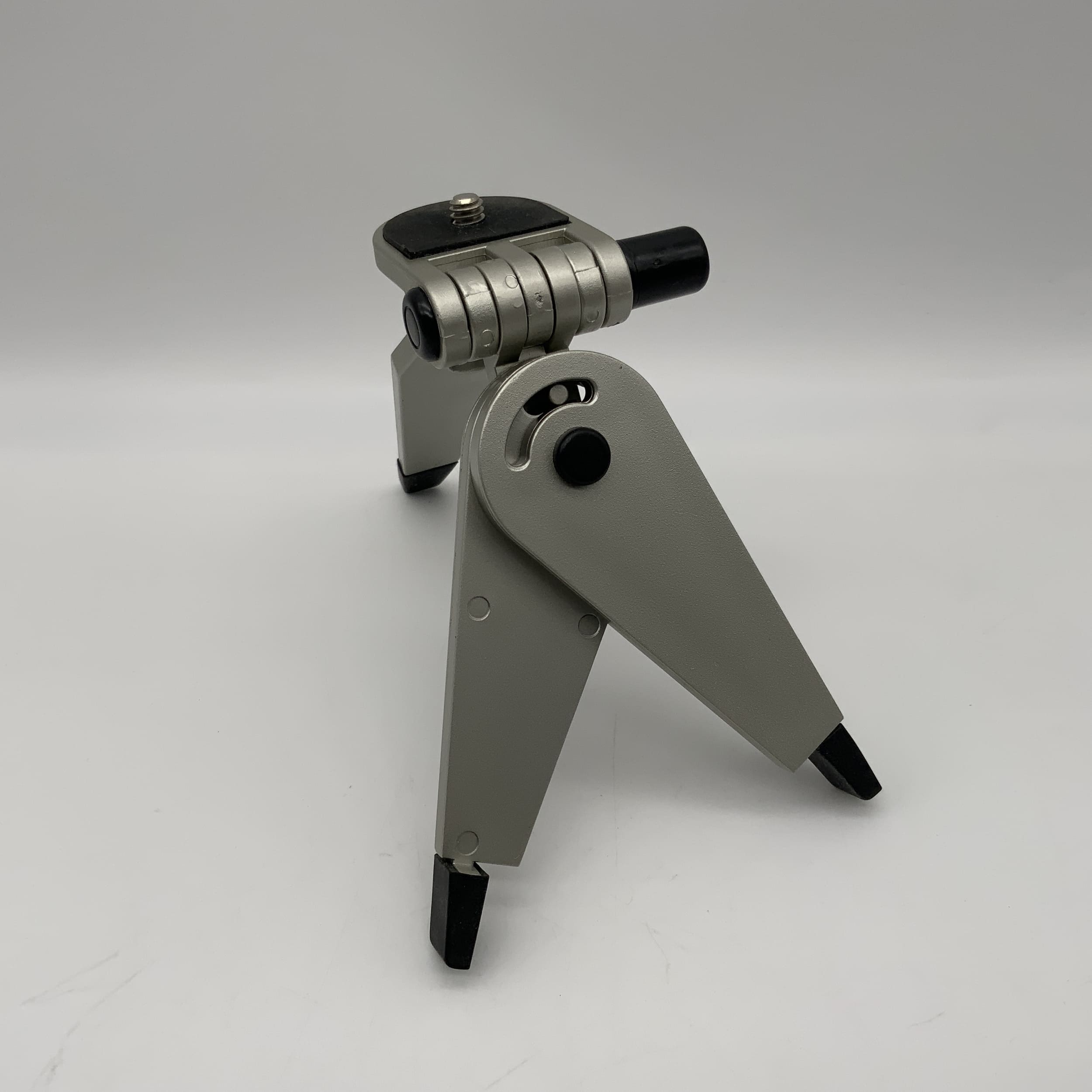 Trépied de table Pentacon trépied argenté trépied de poche