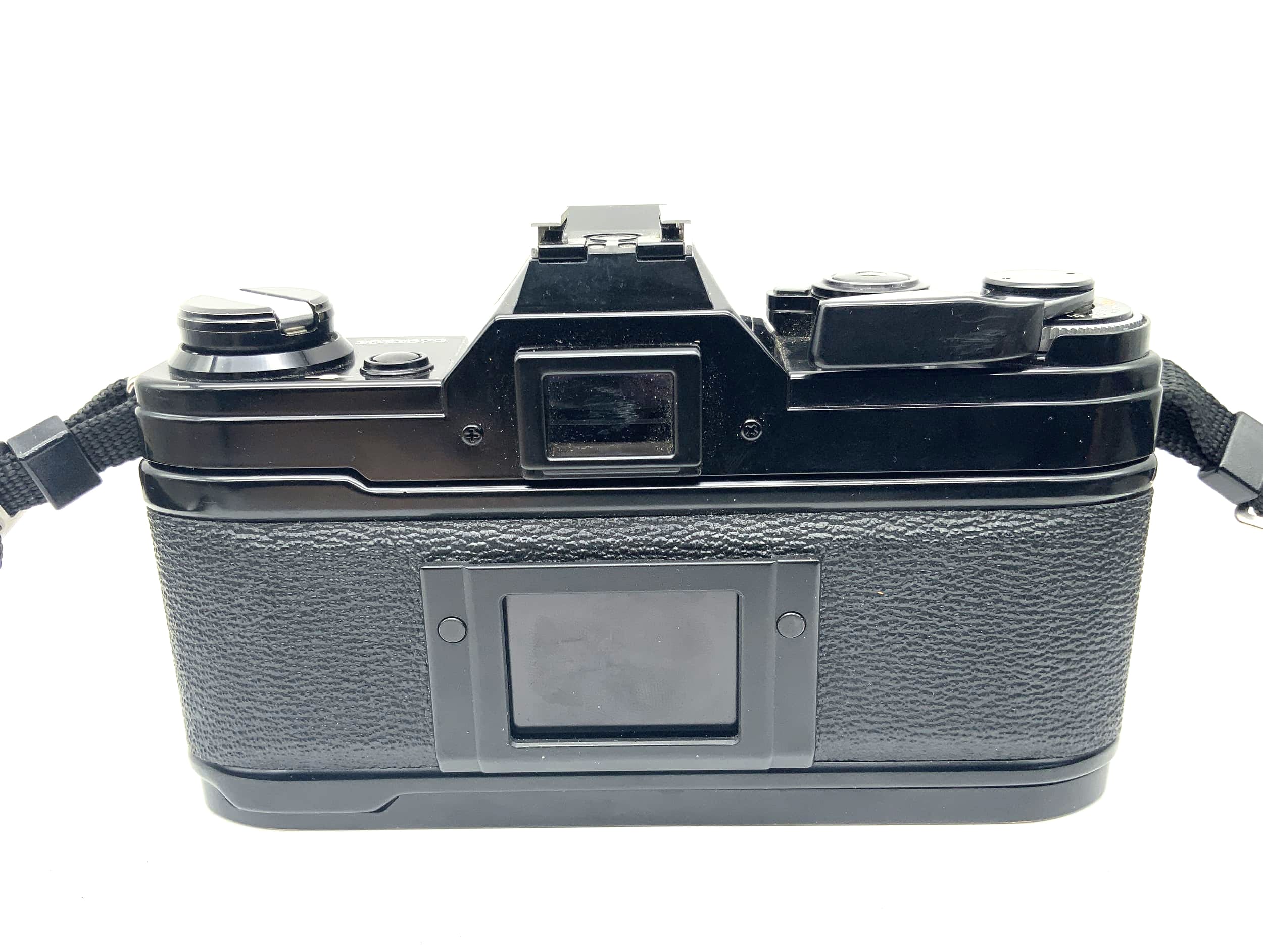 Appareil photo reflex analogique Canon AE-1 35 mm (Canon FD)