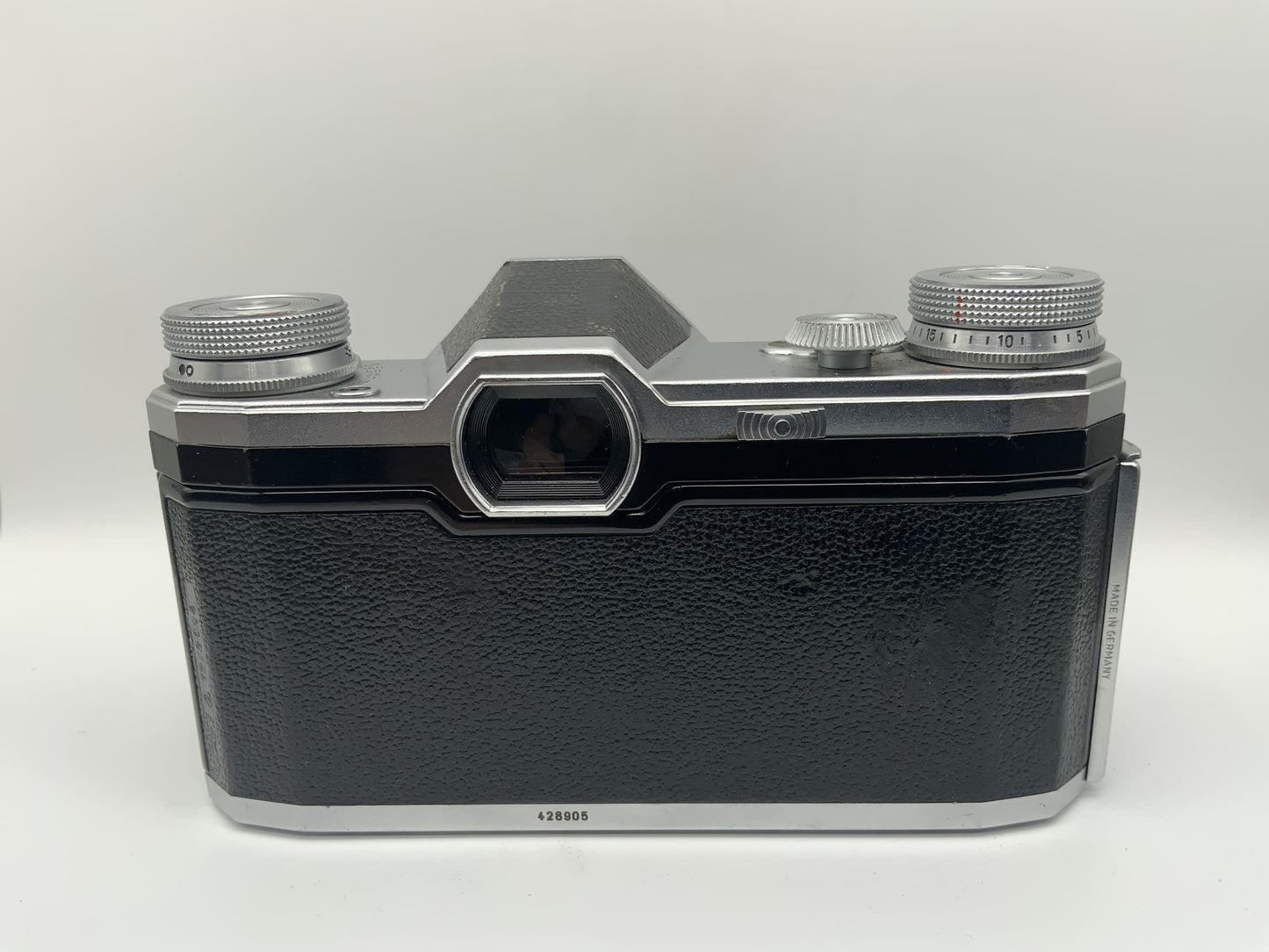 Contax F 35mm Spiegelreflexkamera SLR analog Pentacon F Body Gehäuse (M42)