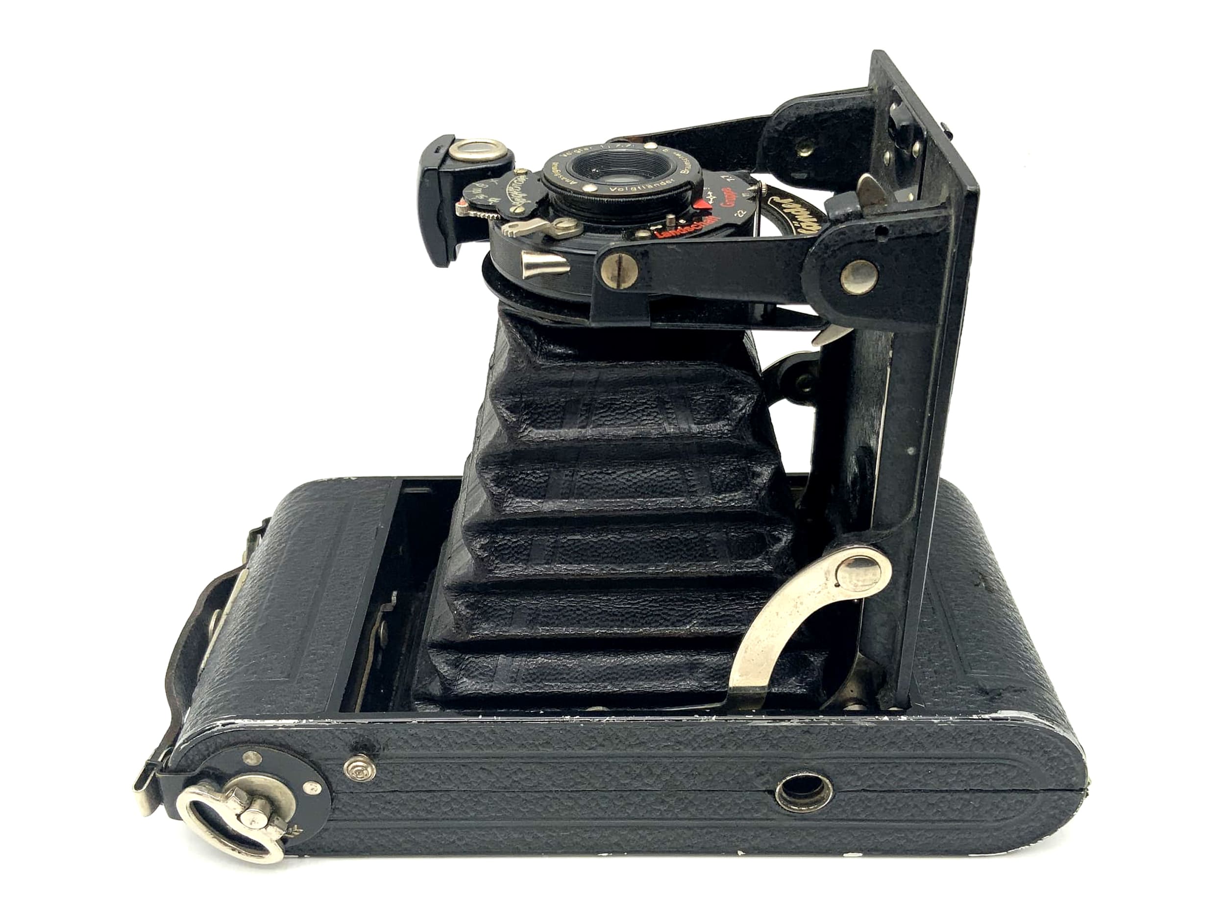 Appareil photo pliant Voigtländer Bessa avec Anastigmat Voigtar 1:7,7