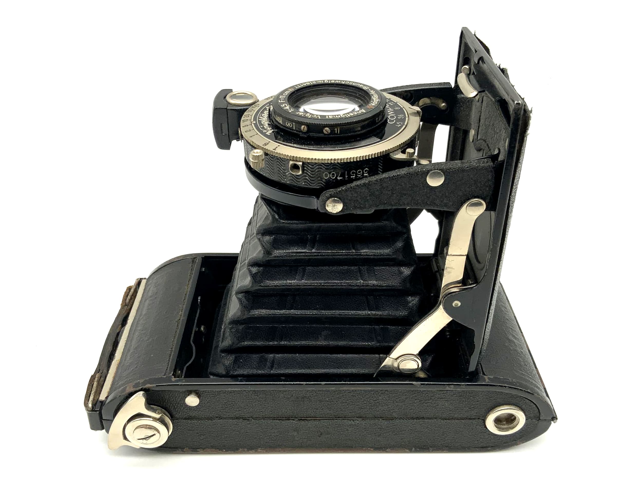 Appareil photo pliant Voigtländer Bessa avec Anastigmat Voigtar 1:4.5 F=11cm 6x9 Compur