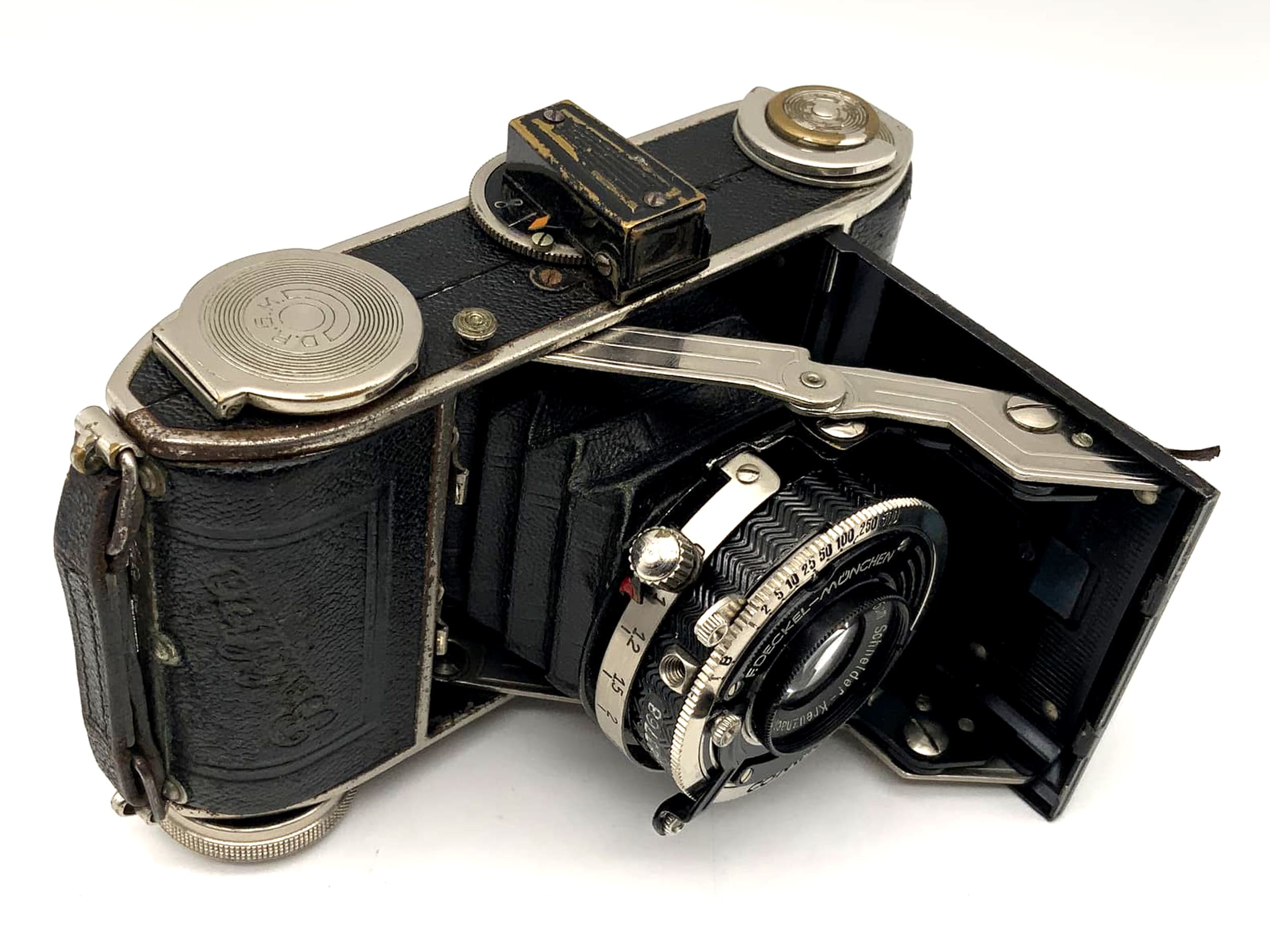 Balda Baldina avec Schneider Kreuznach Xenar f:3,5 F=5cm !Le rabat ne se ferme pas !