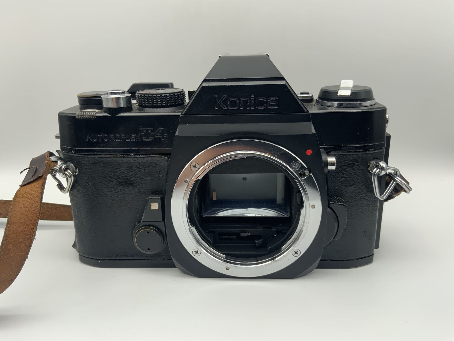 Konica Autoreflex T4 35mm Spiegelreflexkamera SLR analog Body (Konica AR)