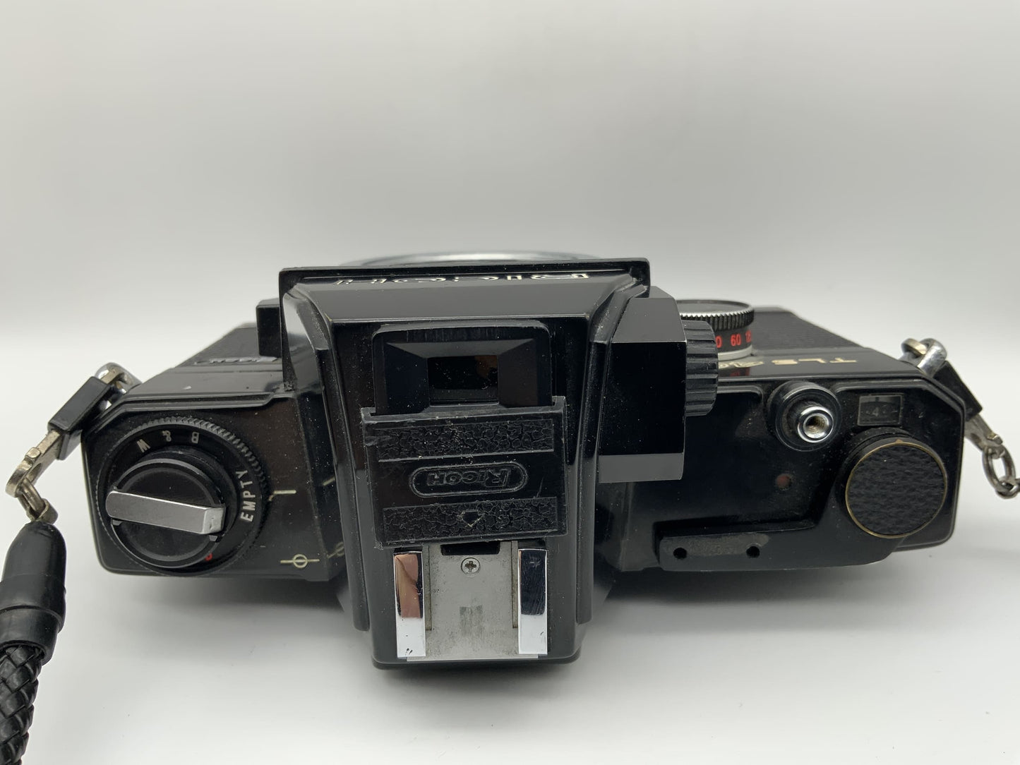 Ricoh TLS 401 35mm Spiegelreflexkamera SLR analog Body Gehäuse (M42)