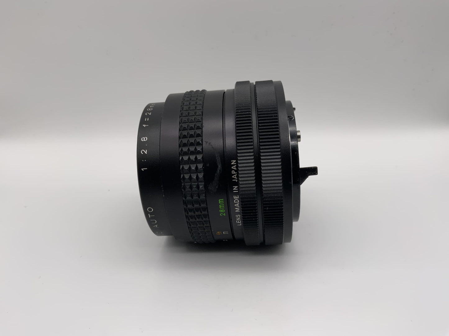 Travenar 28mm 1:2.8 Objektiv  MC Auto Kamera Camera Lens (Canon FD)