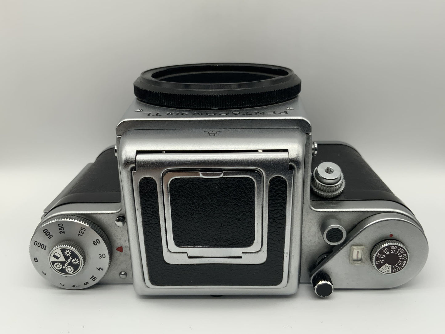 Pentacon six TL SLR analog Rollfilm mit Lichtschacht Body (Pentacon Six)