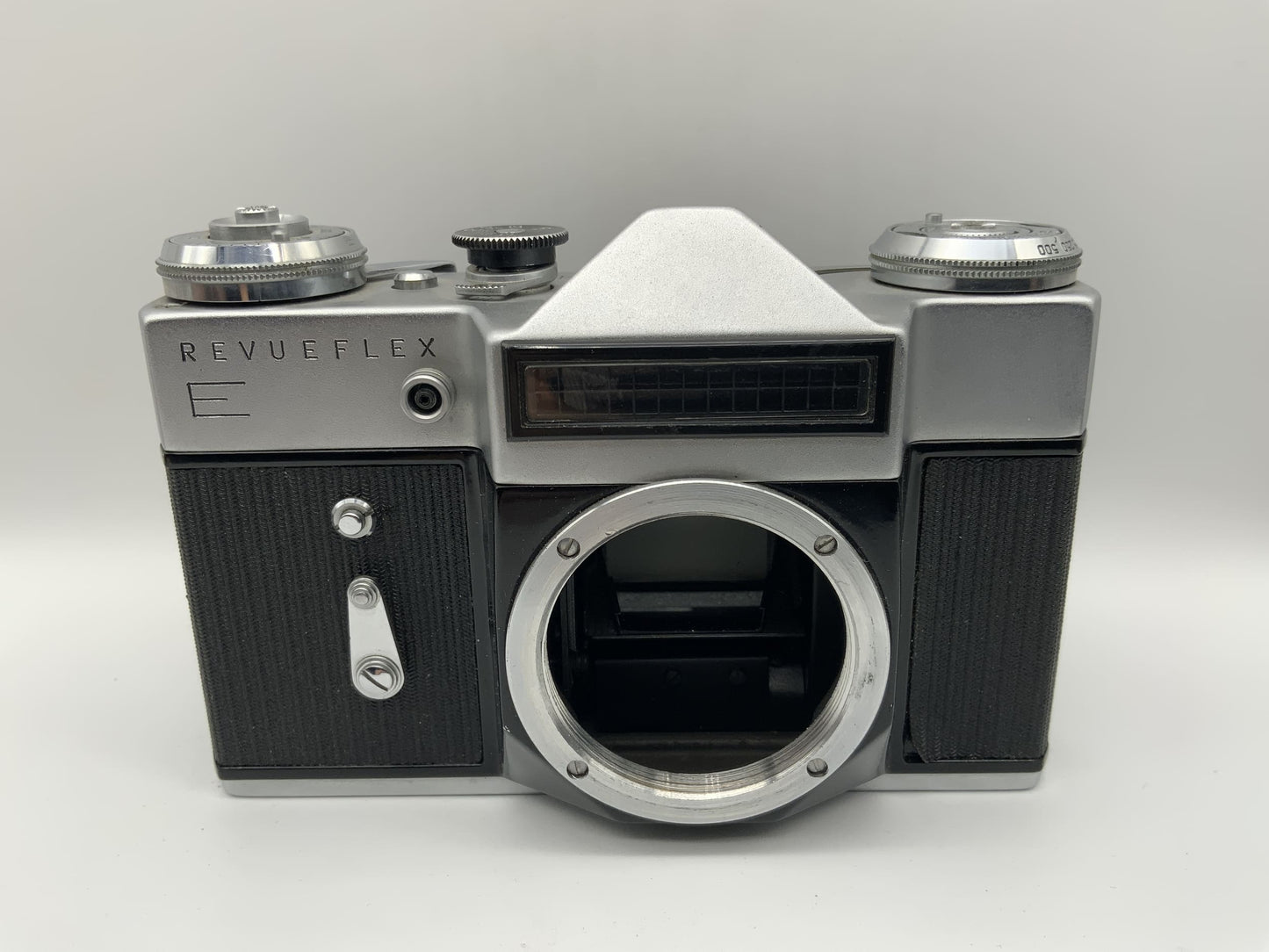 Revue E 35mm Spiegelreflexkamera SLR analog Revueflex E  (M42) !Beli defekt!