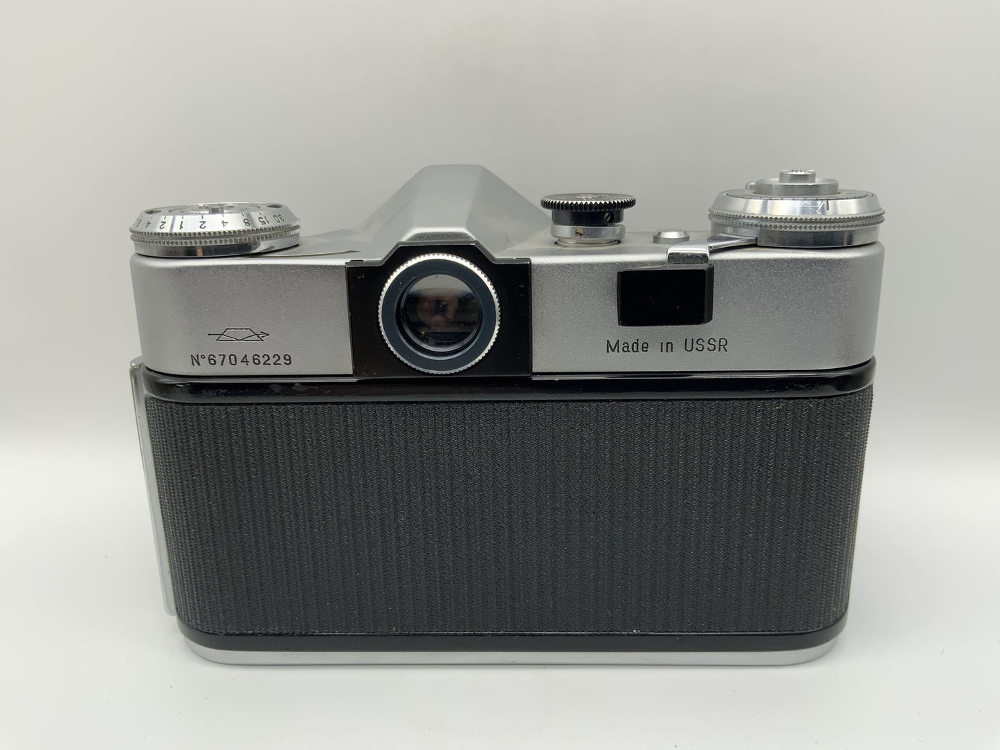 Revue E 35mm Spiegelreflexkamera SLR analog Revueflex E  (M42) !Beli defekt!