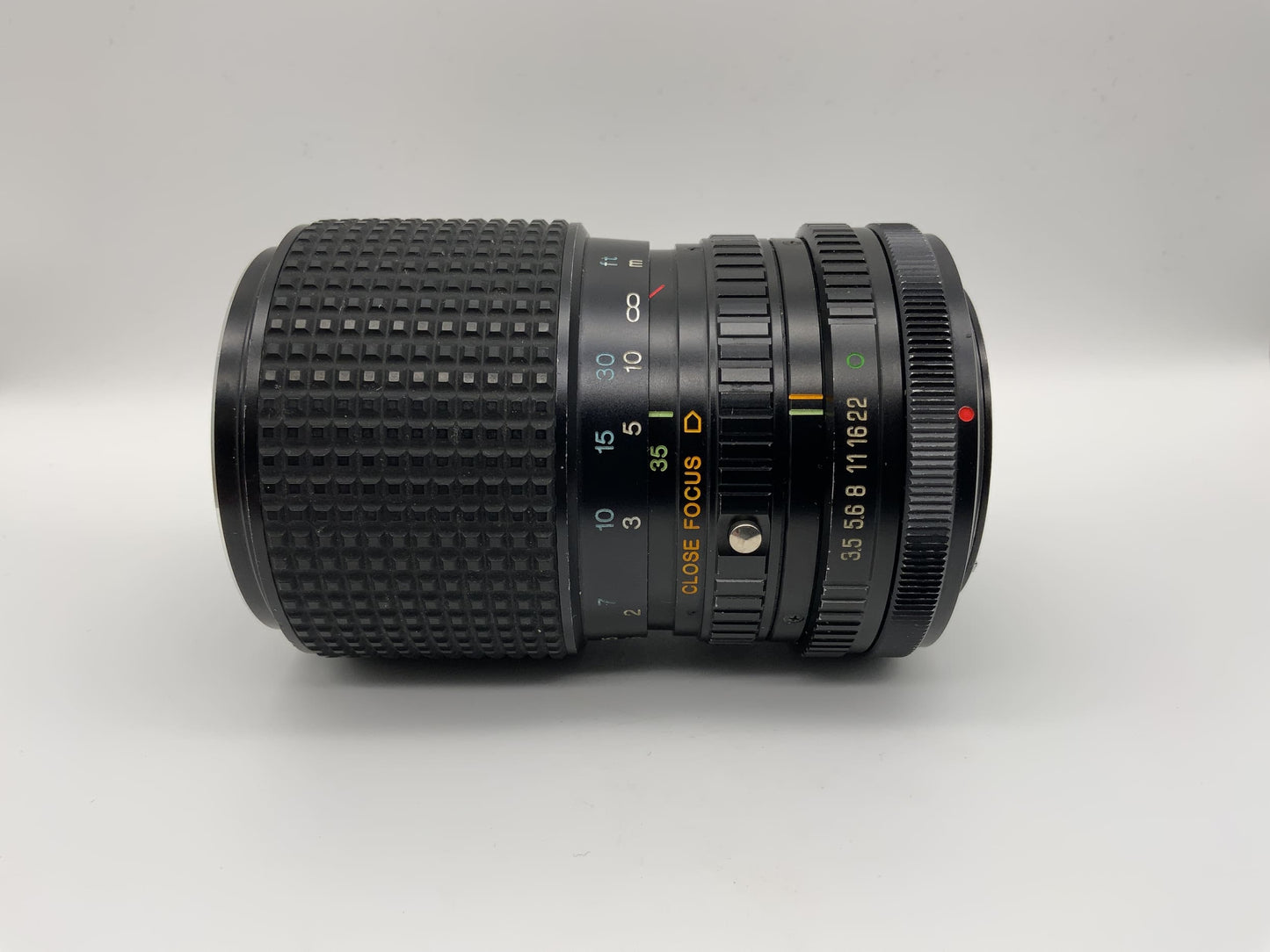 Tokina 35-105mm 1:3.5-4.3 Objektiv  RMC  Kamera Camera Lens (Canon FD)