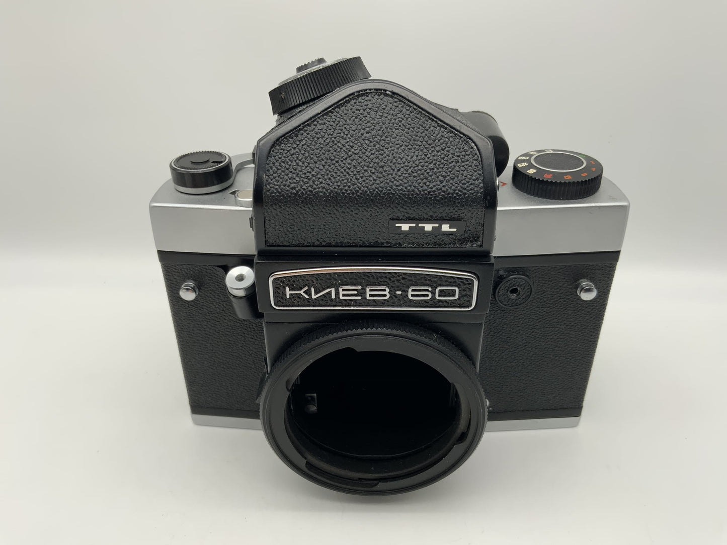 KMZ Kiev 60 Spiegelreflexkamera analog mit TTL Prisma  (Pentacon Six) !Defekt!