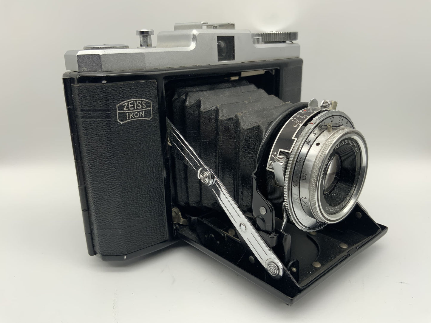 Zeiss Ikon Nettar 518/16 Klappkamera mit Novar Anastigmat 1:4.5 f=75mm Vario