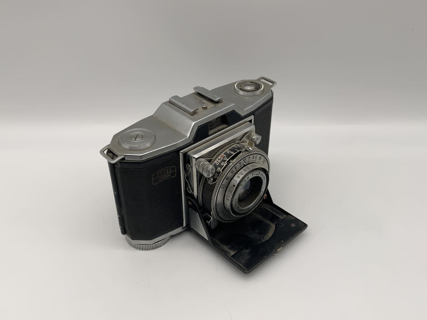 Zeiss Ikon Ikonta 522/24 Klappkamera Novar Anastigmat 1:3.5 f=45mm Prontor-SV