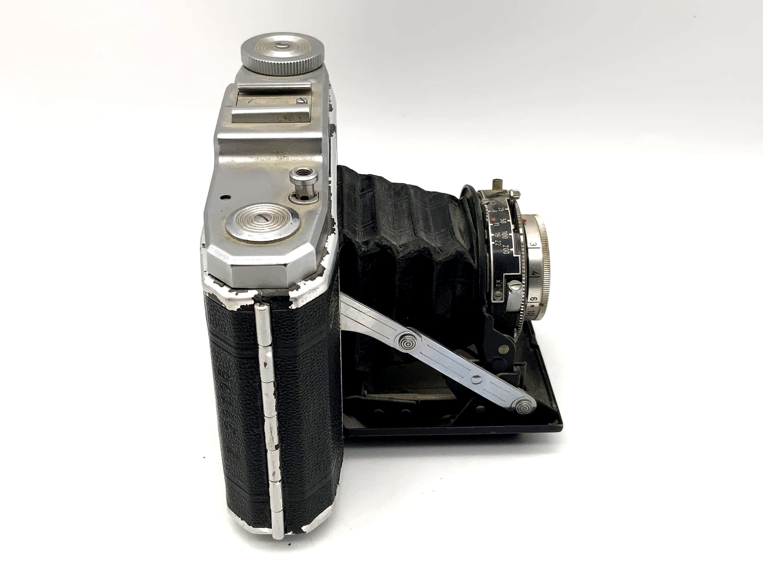 Appareil photo pliable Zeiss Ikon Nettar 518/16 avec objectif Novar Anastigmat 1:6,3 f=75 mm Vero