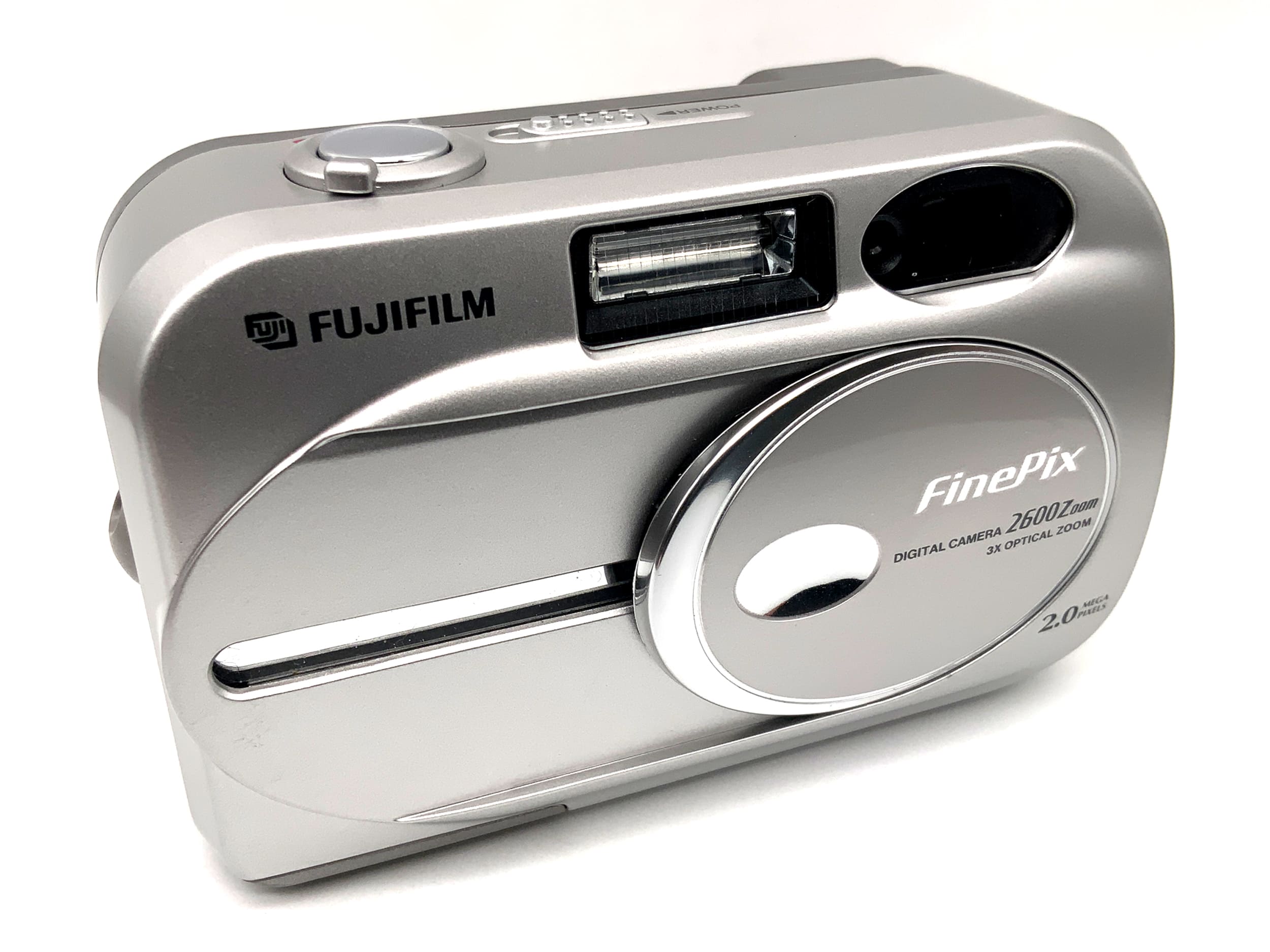 Fujifilm Finepix 2600 zoom Digitale Kompaktkamera mit 6-18mm 2MP