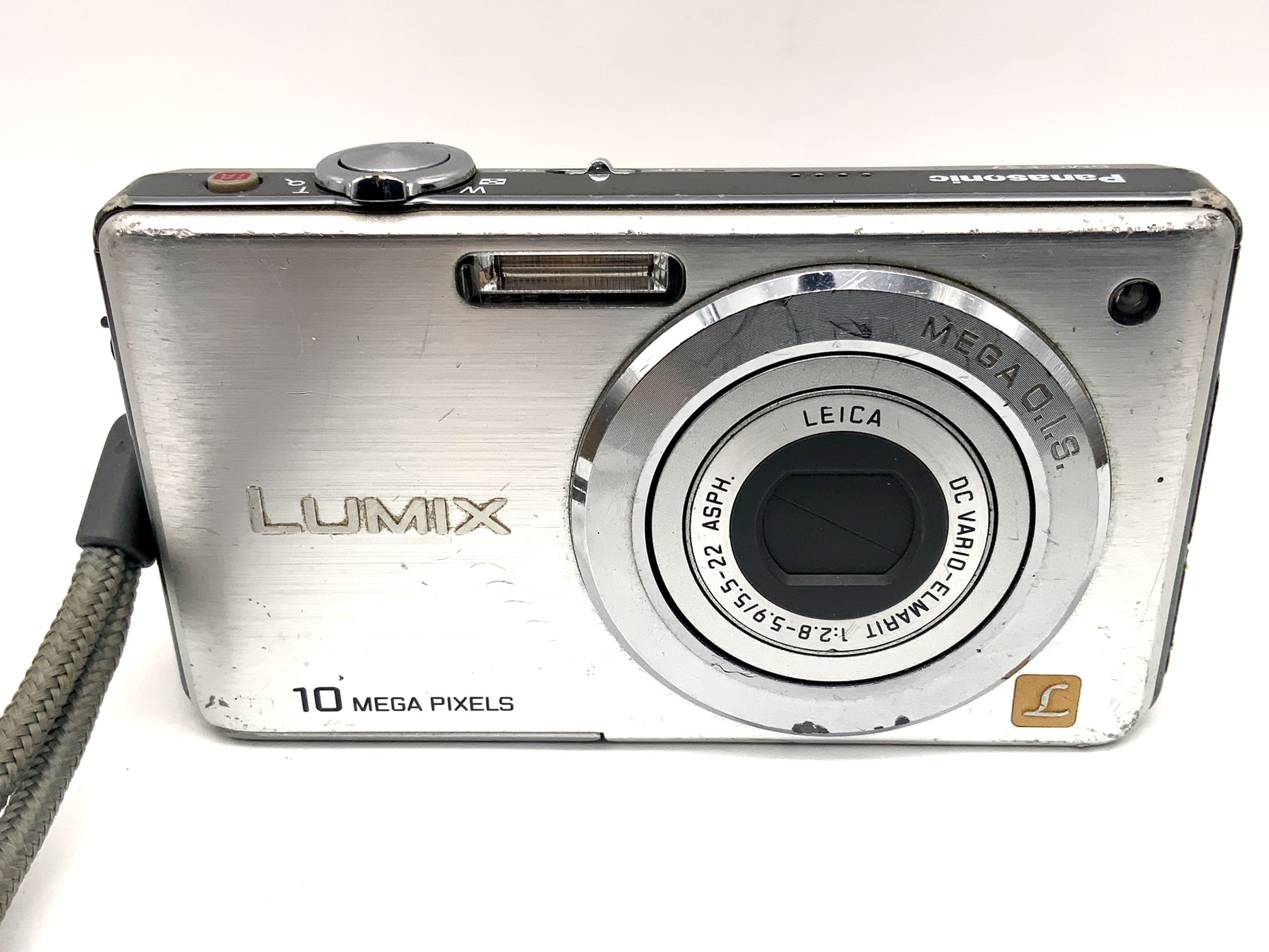 Panasonic Lumix DMC-FS7 Digitalkamera mit Leica DC Vario-Elmar 5.5-22mm