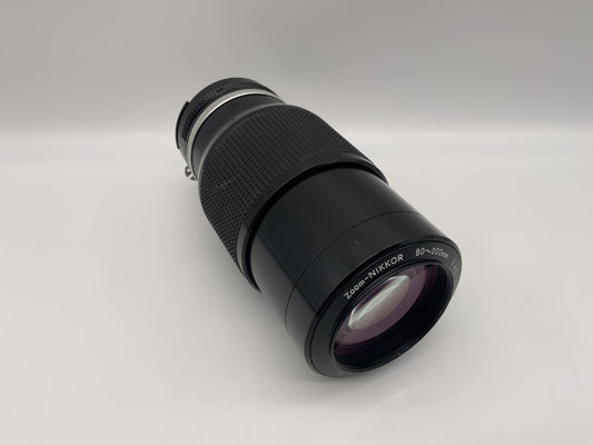 Nikon 80-200mm 1:4.5 Objektiv Zoom-Nikkor Auto Kamera Camera Lens (Nikon F)