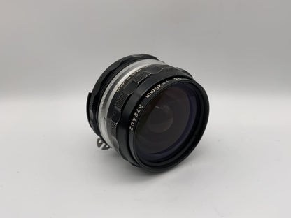 Nikon 28mm 1:3.5 Objektiv Nikkor-HC Auto Kamera Camera Lens (Nikon F)