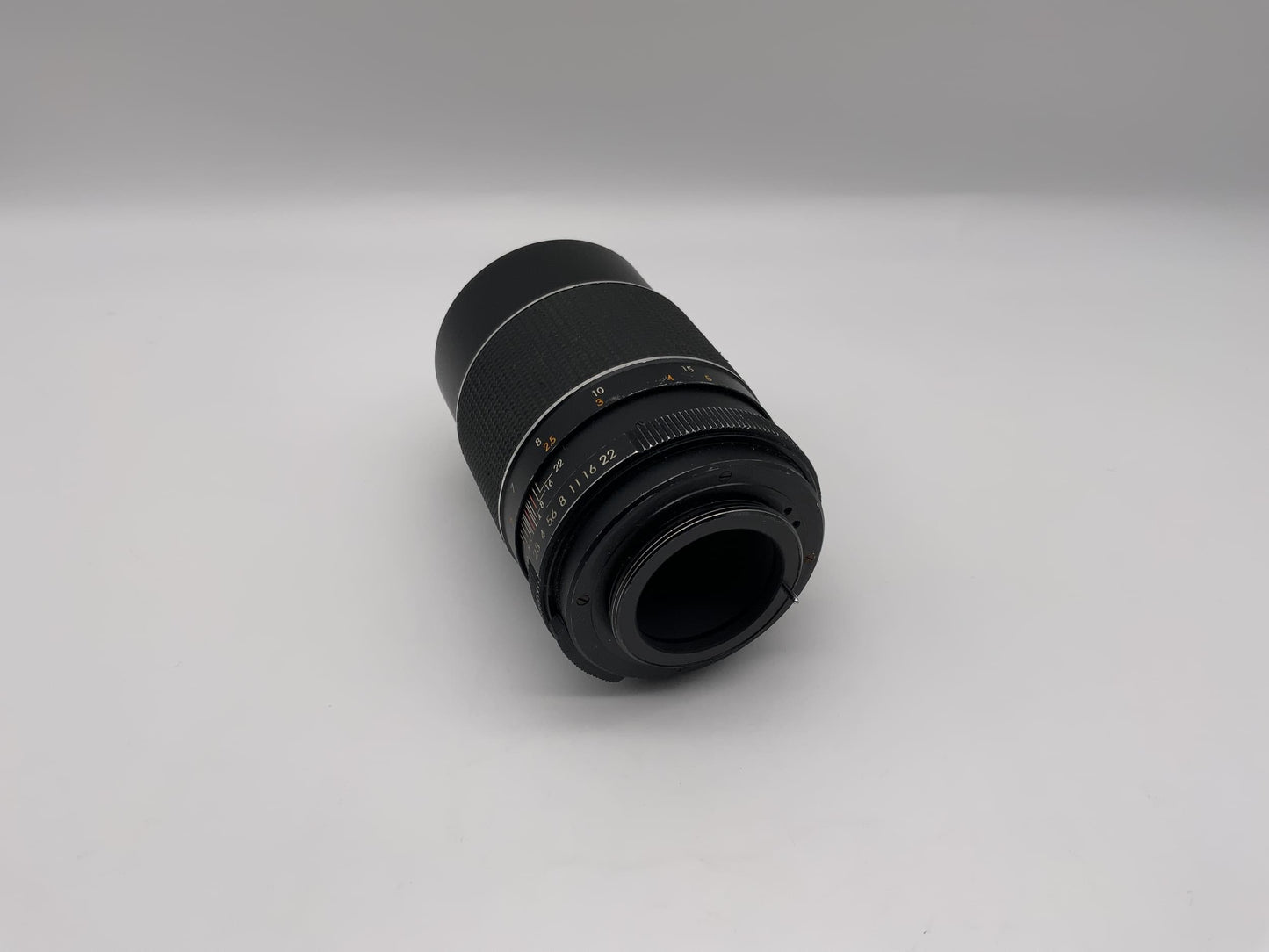 Chinon 135mm 1:2,8 Objektiv   Kamera Camera Lens (M42)