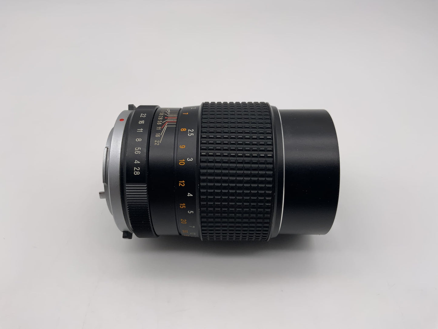 Tokina 135mm 1:2,8 Objektiv Tele-Auto  Kamera Camera Lens (Olympus OM)