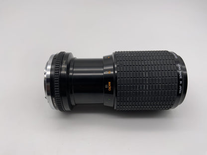 Objectif Sigma 70-210 mm 1:4,5 Zoom-K II Objectif d'appareil photo multicouche (Olympus OM)